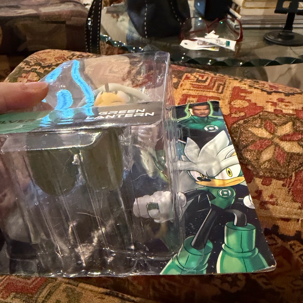 Silver The Hedgehog W/The Green Lantern From DC Comics 5” Figure NIB **See Dets - Picture 6 of 7